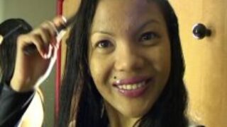 Masturbation en solo d&rsquo;une cochonne