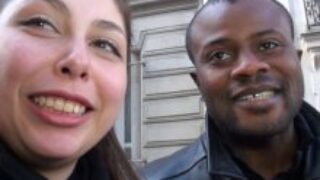 Vidéo amatrice sodomite pendant la pause clope