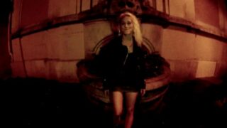 French amateur porno d&rsquo;une jeune et jolie blonde croqueuse d&rsquo;hommes